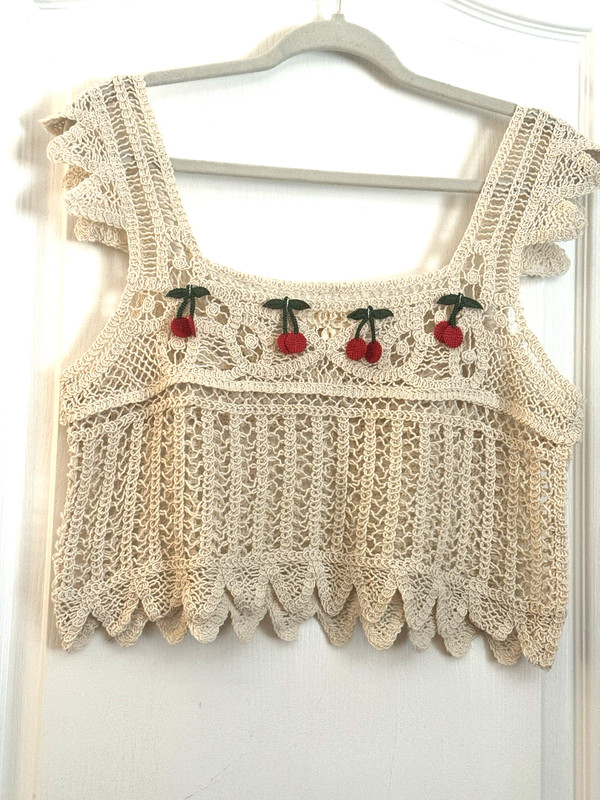 Rebellion Cherry Crochet Crop Tank Top Women’s L Boho Festival Cottagecore Crop
