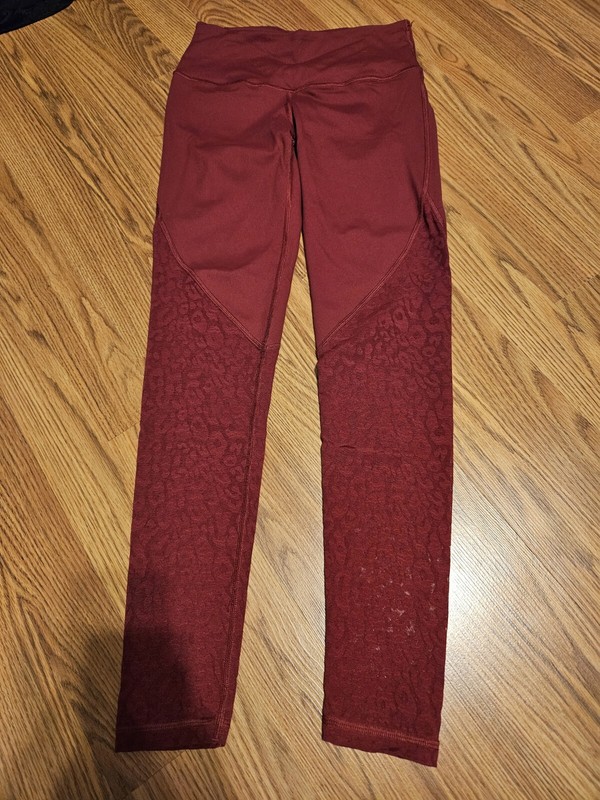 VICTORIA SPORT, WOMEN’S BURGUNDY LYCRA BL KNOCKOUT TIGHT W/LEOPARD LEGS, SIZE XS