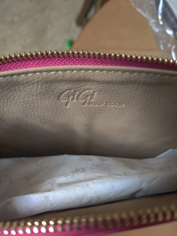 GiGi New York Pink Zip Clutch Solid Rectangle Gold Hardware Beige Lining gallery