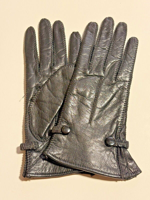 Vintage Black Cowhide Soft Leather Ladies Gloves Made in Japan Size S