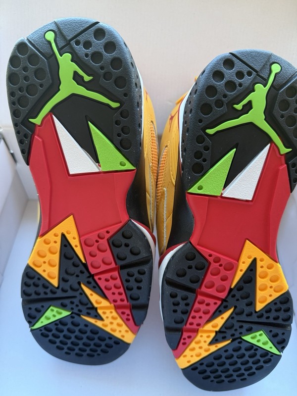 Jordan Air Jordan MVP 92 Taxi Men’s Mid Top Lace-Up Sneakers Tan/Red/Black