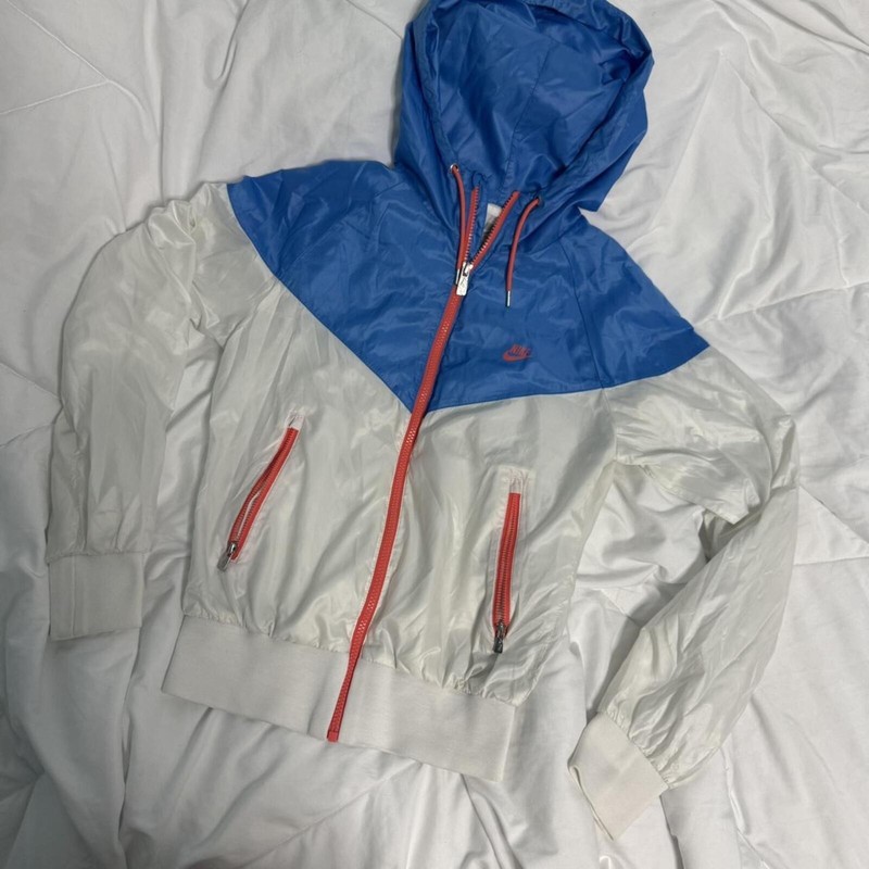 windrunner rare y2k 90s nike windbreaker blue white (hole pictured) small