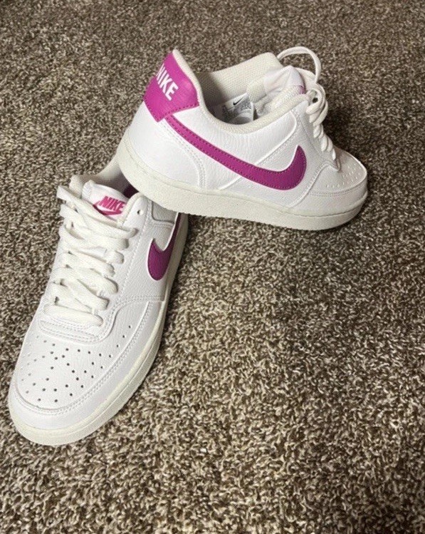 Nike Court Borough Low 2 GS White/Pink Leather Lace-Up Sneakers US 6.5 gallery