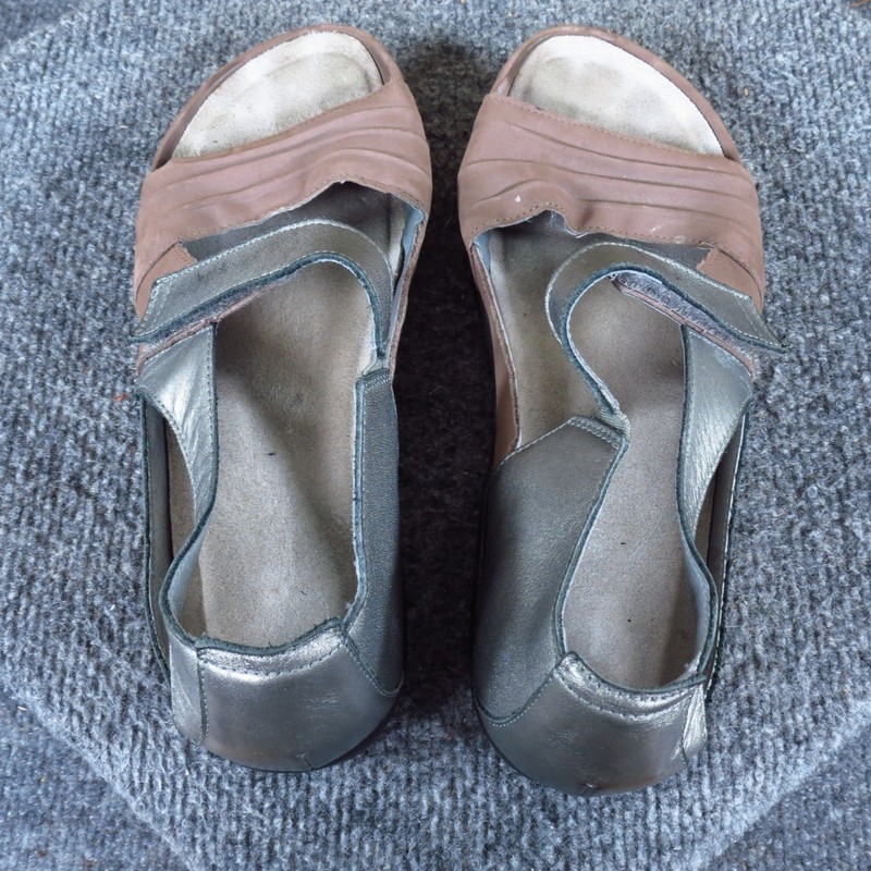 Naot Papaki Women Mary Jane Sandal 39 Walking Shoe Brown Metallic Leather gallery