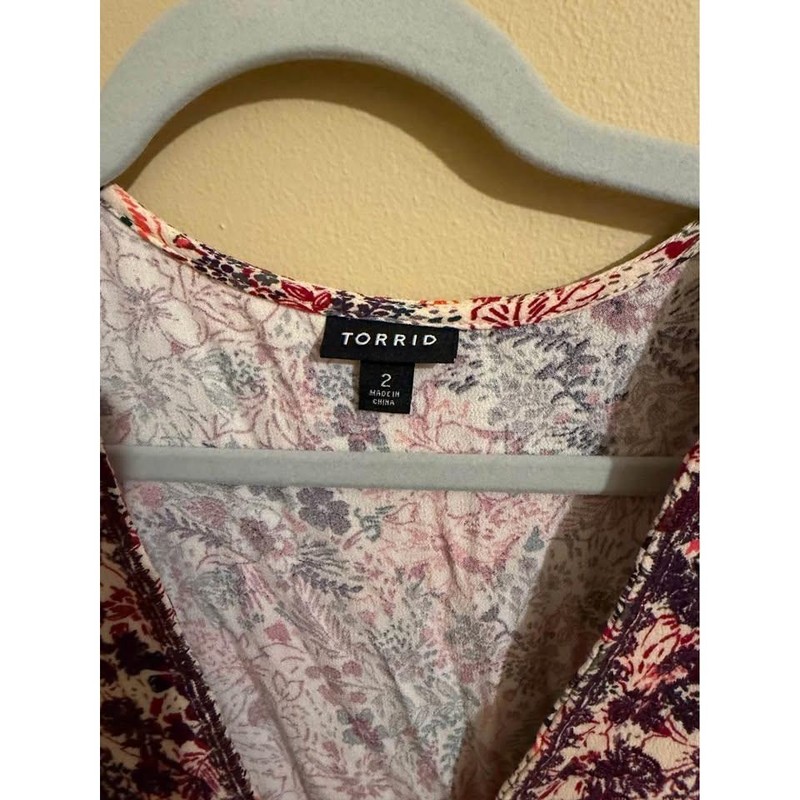 Torrid Floral Babydoll Top Womens 2 Purple Red Embroidered V-Neck Tassel Blouse gallery