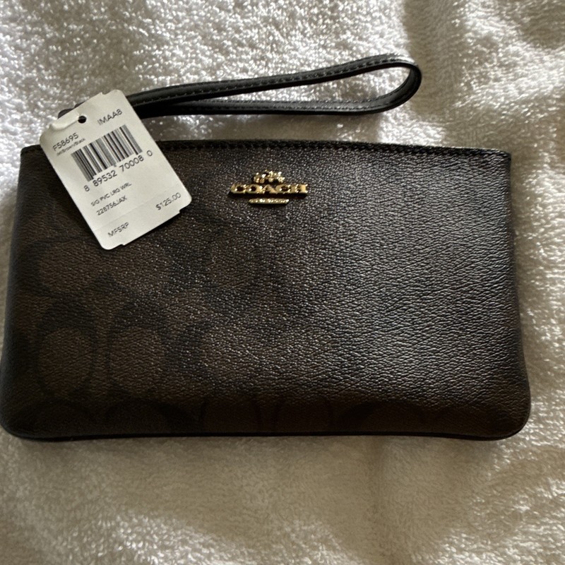 Coach Brown Pebbled Wristlet Zip Pouch Wrist Strap Gold Hardware Logo Lined