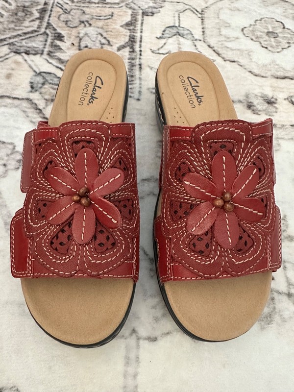 7 1/2 Wide New Clarks Women’s Mariah 2 Belle