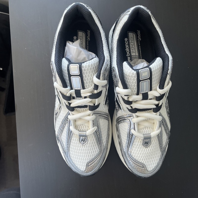 New Balance 1906r Men’s Grey Black Size 9 Shoes gallery