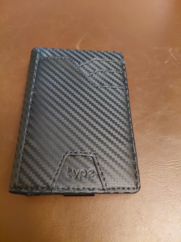 typecase Leather Wallet for Men 4.33 × 3.15× 0.53 inch, Carbon Fiber Black