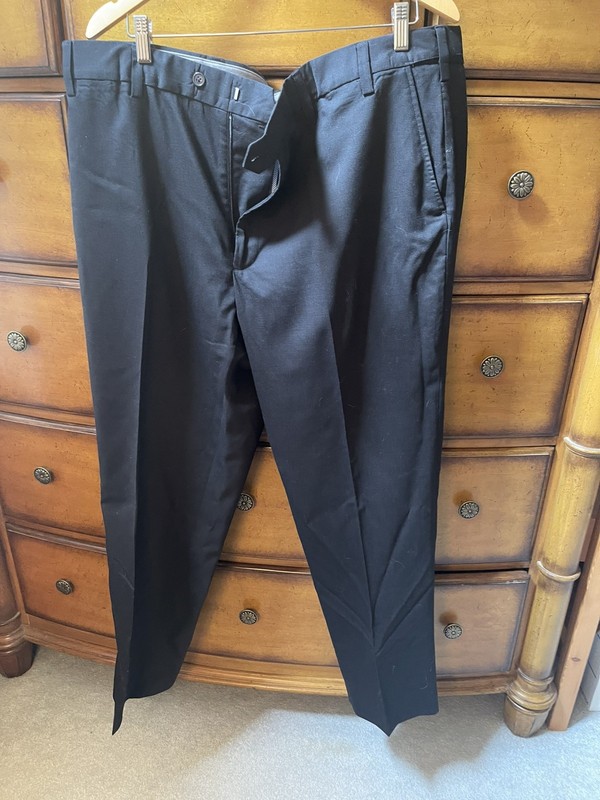 Lands End Men’s Black Cotton Pants gallery
