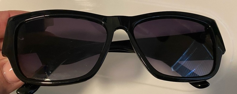 GUESS Women’s Oversized Square Sunglasses Black Frame Purple Tinted Lenses gallery