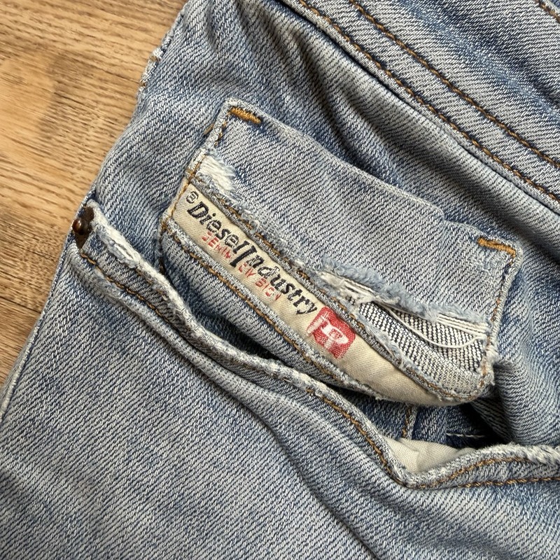 Diesel 1979 Sleenker Jeans Men 33x34 Blue Slim Skinny Stretch Light Wash 09C01 gallery