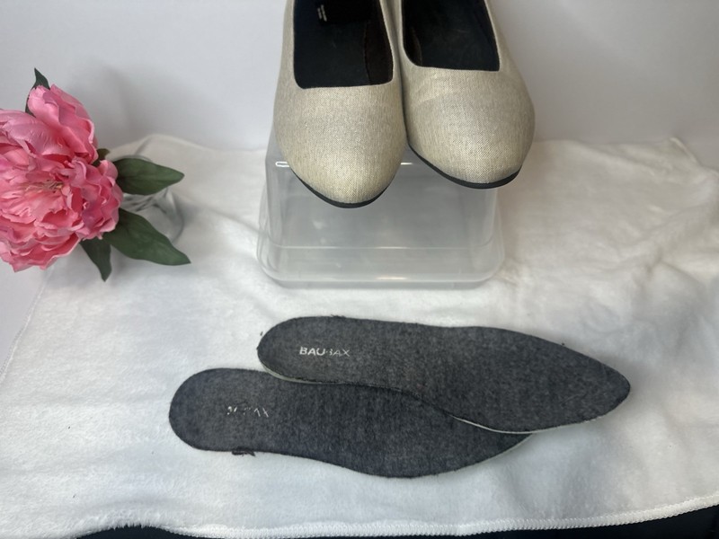 Baubax Cream Tan Khaki Dressy Flat Shoes Bamboo Coconut Australian Merino Wool gallery