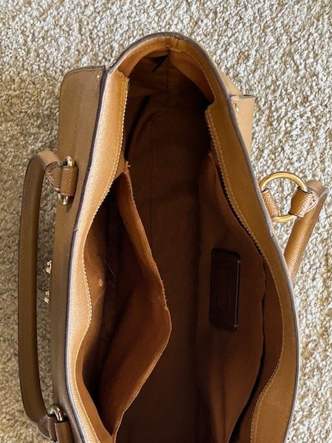 Coach AVARY Crossgrain Leather Tote in Light Saddle, F48629 with charm & bag gallery