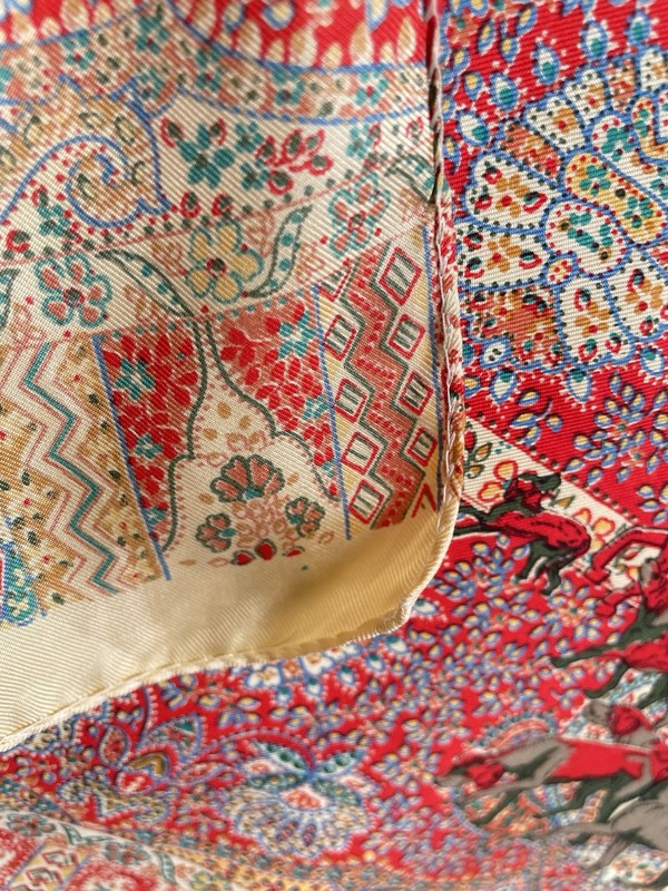 H74# Lodenfrey Italy 100% Silk Scarf Hunting Scene Fox Hounds Paisley Floral gallery