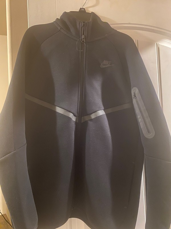 Nike Sportswear Tech Fleece Full Zip Hoodie – Black (CU4489-010)