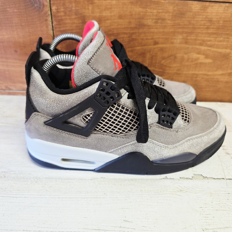 Air Jordan 4 Retro Mens 7.5 Taupe Haze Sneakers Shoes See Photos gallery