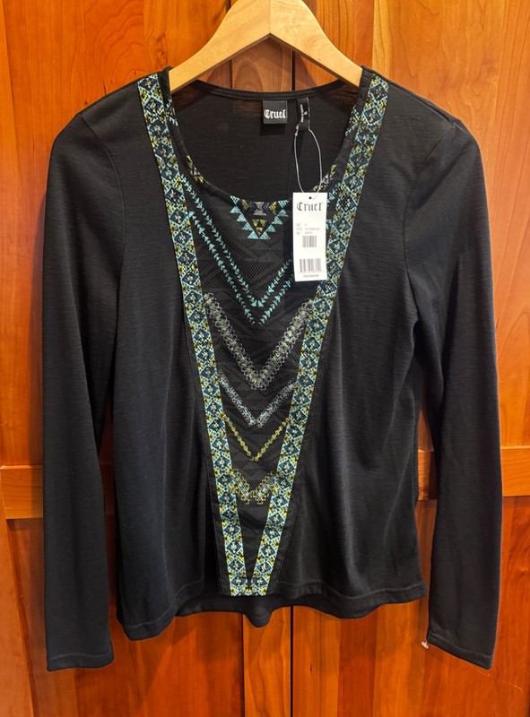 NWT Cruel Black Tribal Lace Embroidered L/S Tee Women’s Size S