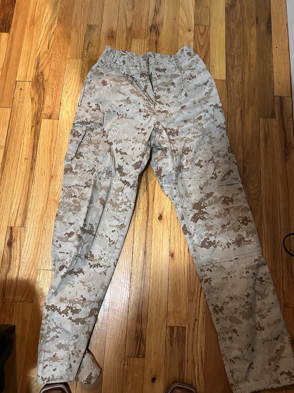 USMC Desert Digital Camo Utility Pants, Men’s Small Regular Cotton Twill