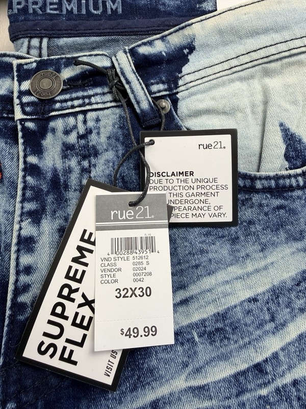 Rue 21 Premium Men's Jeans Graffiti Design Distressed Skinny Fit Sz 32x30 NWT gallery