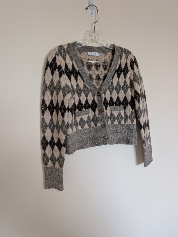 MNG Mango Argyle Cropped Cardigan Sweater Gray Pink Soft Knit Size S