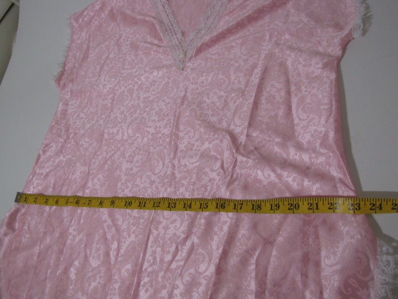 NWOT Vtg Paramount New York Pullover Pink Short Nightgown Lace-Trim Wm. M/ L gallery