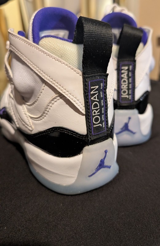 Jordan Air Jordan 11 Mid Top Leather Sneakers 5Y White/Black/Purple DQ8431-100 gallery