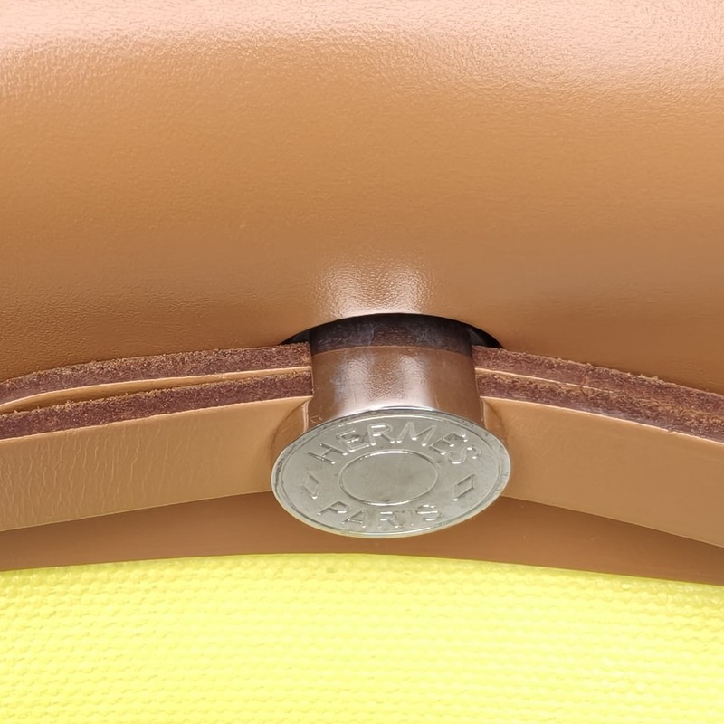HERMES Herbag 31cm Jaune Citron(9R) Berliner Canvas 2017 Shoulder Bag gallery