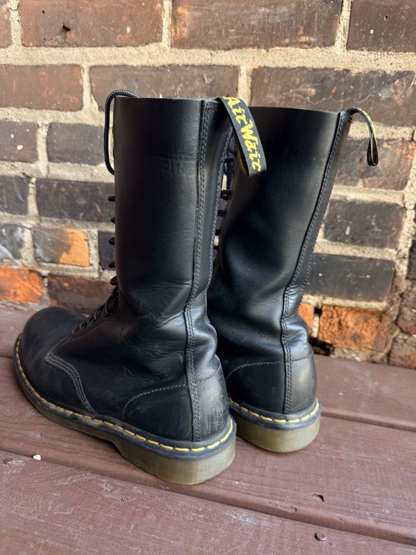 Dr. Martens Steel Toe US 10 boots 14-eye 1940 airwair crust punk skinhead 1919 gallery