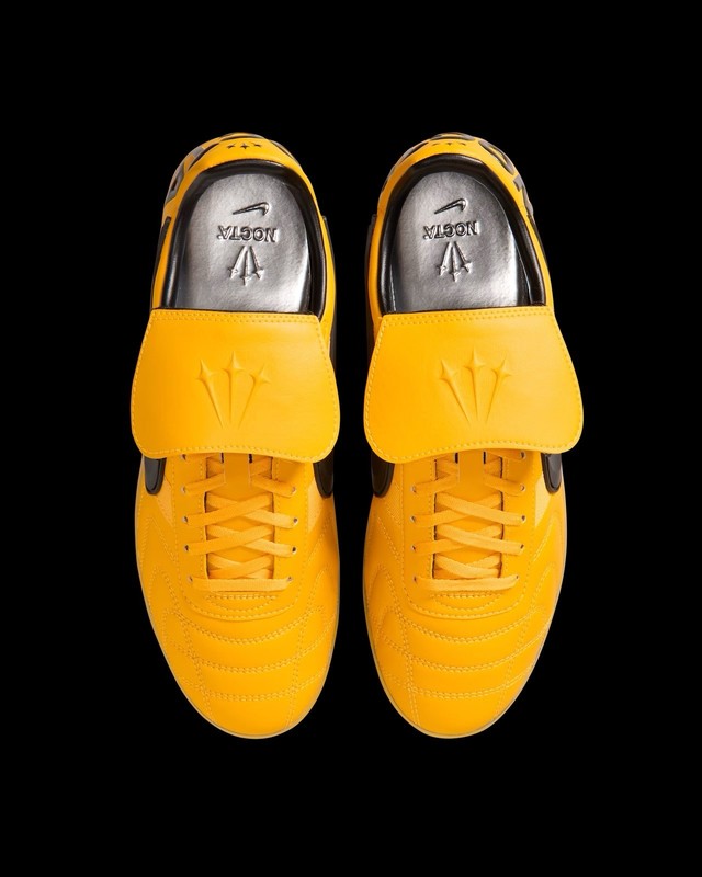 Nike Cryoshot Tiempo '94 x Canada x NOCTA “University Gold and White” Size US 9 gallery