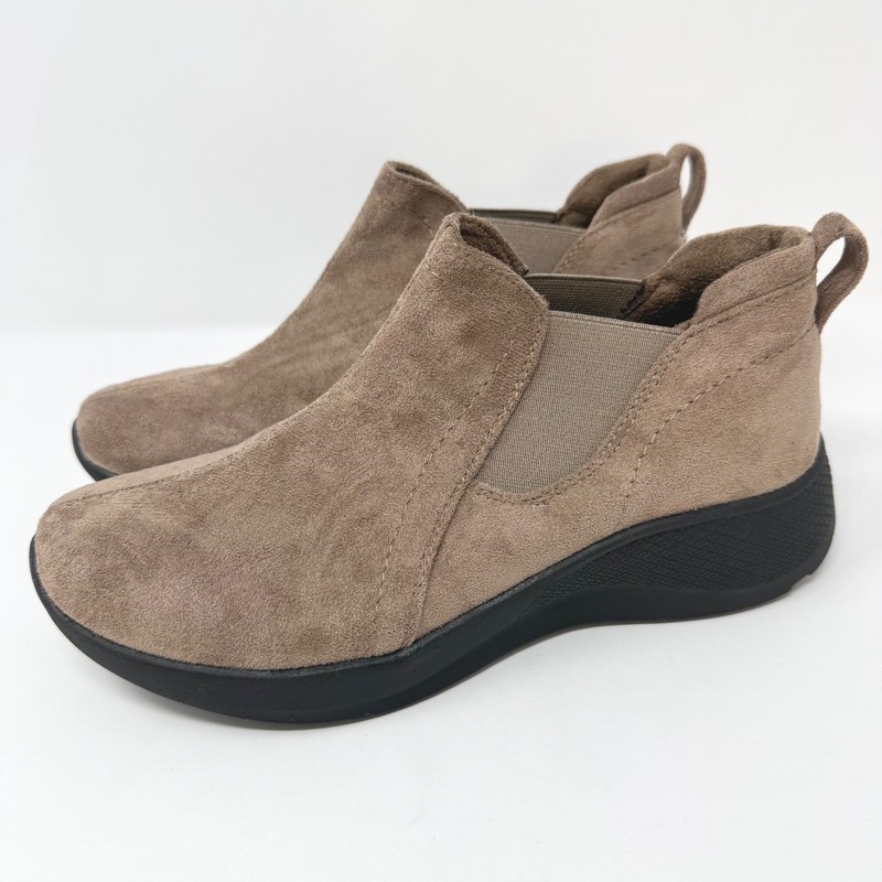 Earth Origins Dayana Taupe Suede Slip On Ankle Boots Womens 7.5 M Low Wedge NEW gallery
