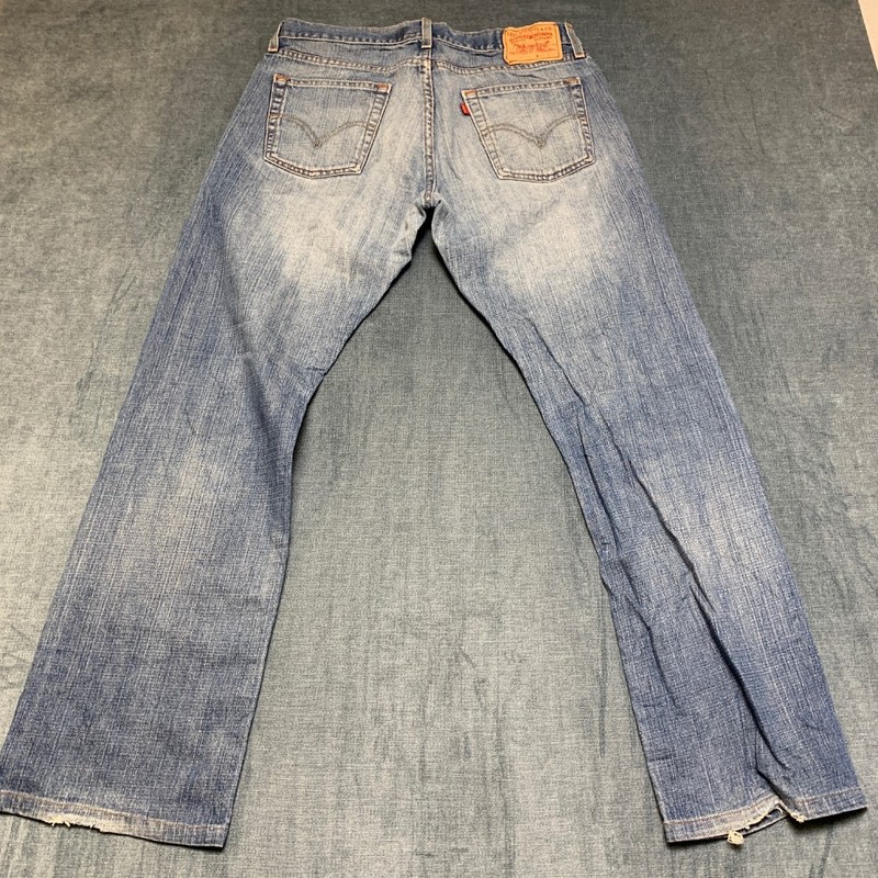 Vintage Levi’s 514 Jeans Men 34×32 Blue Denim Cotton Slim Fit Retro Straight Leg