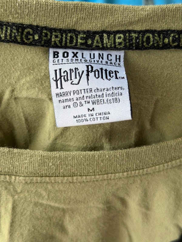 Harry Potter Slytherin Long Sleeve Shirt Womens M Olive Green Box Lunch 0071 gallery