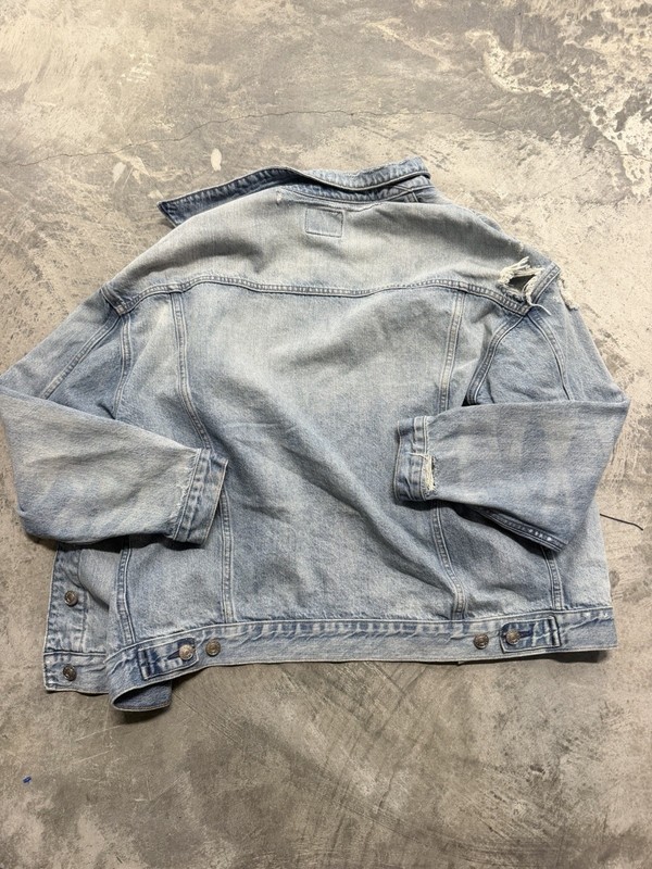 American Eagle Women’s Jacket Medium Blue Light Wash Denim Distressed gallery