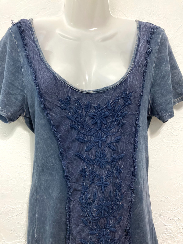 Vtg Y2K T Party Top T-Shirt Mineral Wash Blue Embroidered Fairy Grunge Indie L gallery
