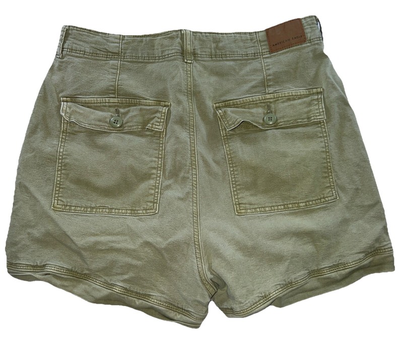 American Eagle Highest Rise 90s Boyfriend Short Size 10 Green Stretch Pockets gallery