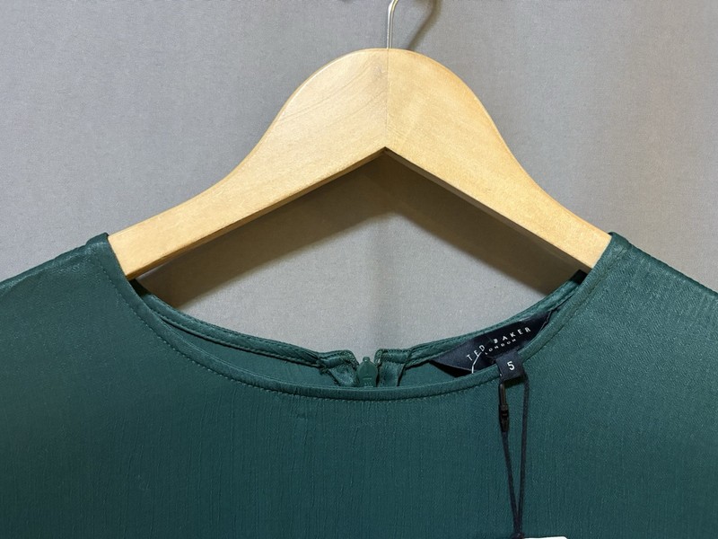 NWT Ted Baker Women Josina 3/4 Balloon Sleeve Midi Dress Size 5/US 12 Dark Green gallery