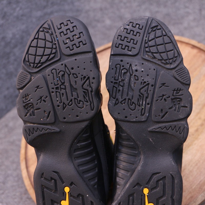Nike Air Jordan IX Retro Dark Charcoal University Gold GS Size 6Y (302359-070) gallery