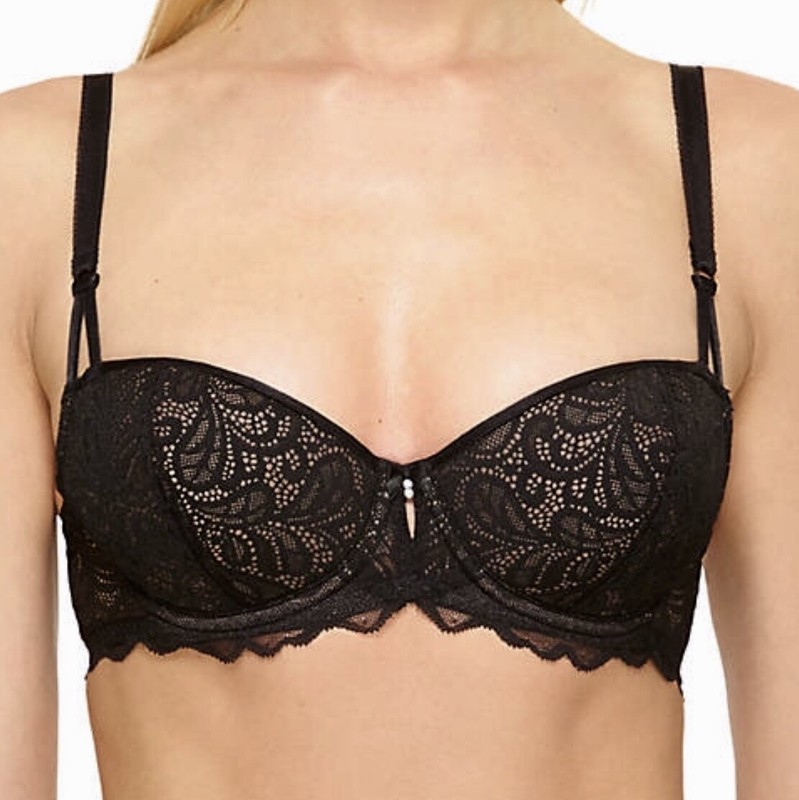 B.TEMPT’D WACOAL Undisclosed Lace Black Nude Underwire Demi Bra NEW Womens 32B