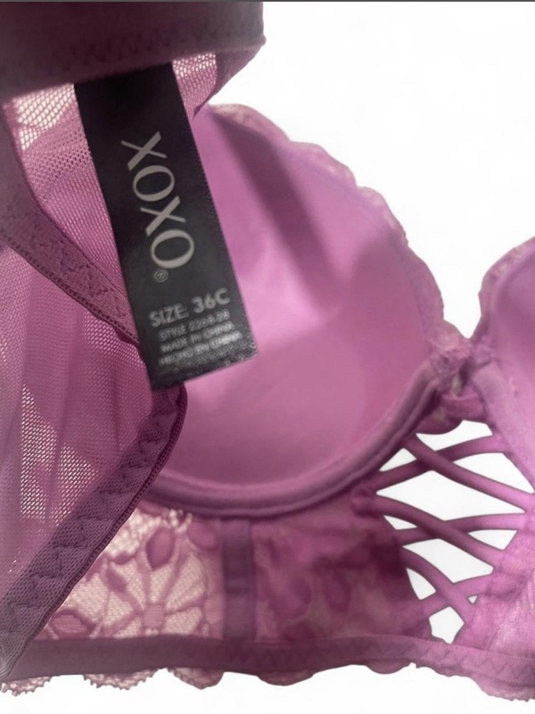 XOXO Women's Lace Underwire Bralettte Bra Size 36C EUC Pink Magenta Adjustable gallery