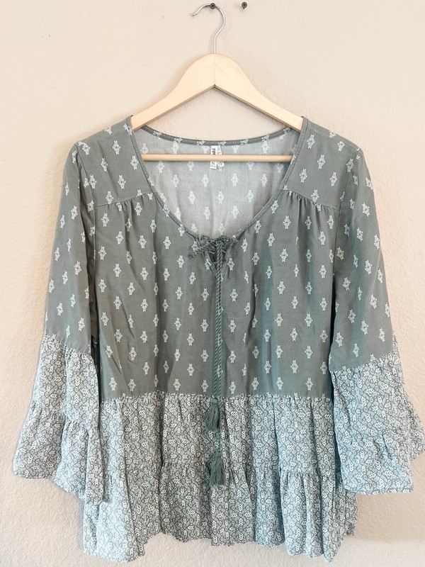 Mudd Boho Tie Front Peasant Top XL Wide Sleeves 🌿✨