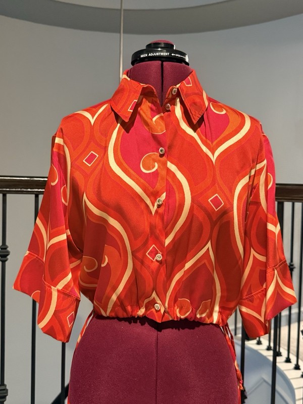 Zara 2-Piece Geometric Set Button-Front Collared Blouse & Elastic Shorts S gallery