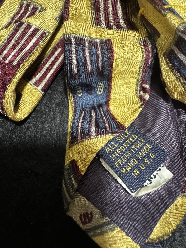 XMI Silk Tie 60x3.75 EXCELLENT Gold HANDMADE IN USA gallery