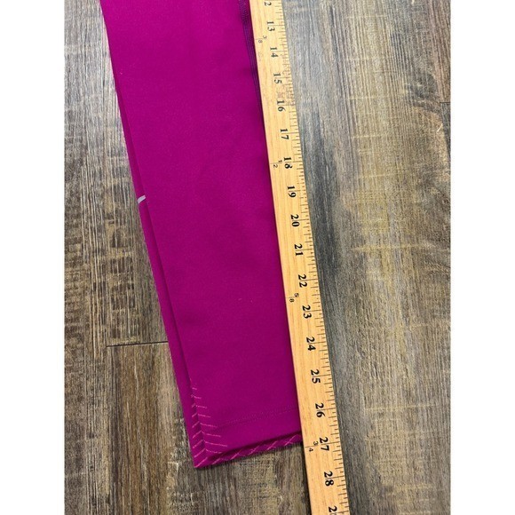 NIKE ZONAL STRENGTH Size M Womens Pink Stretch Pull On Athletic Leggings NWT gallery
