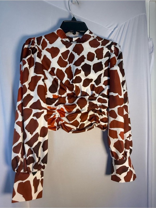 Source Unknown Brown and White Giraffe-Print Ruched Satin Blouse