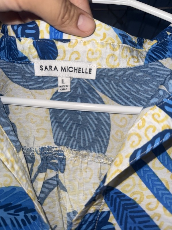 Sara Michelle Women's L Blue White Floral Collared Button-Up Ruffle Blouse gallery