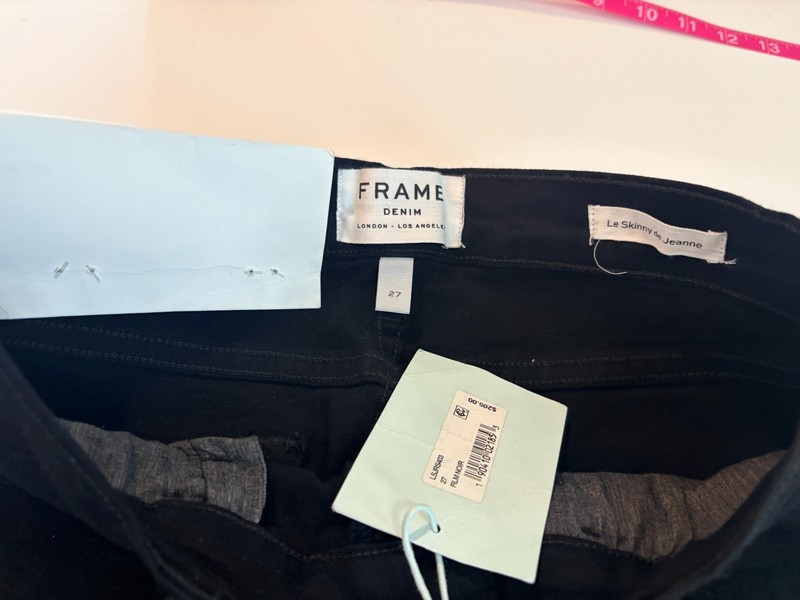Frame Denim - Le Skinny de Jeanne - Mid-Rise Skinny Black (New w/tags) Size 27 gallery