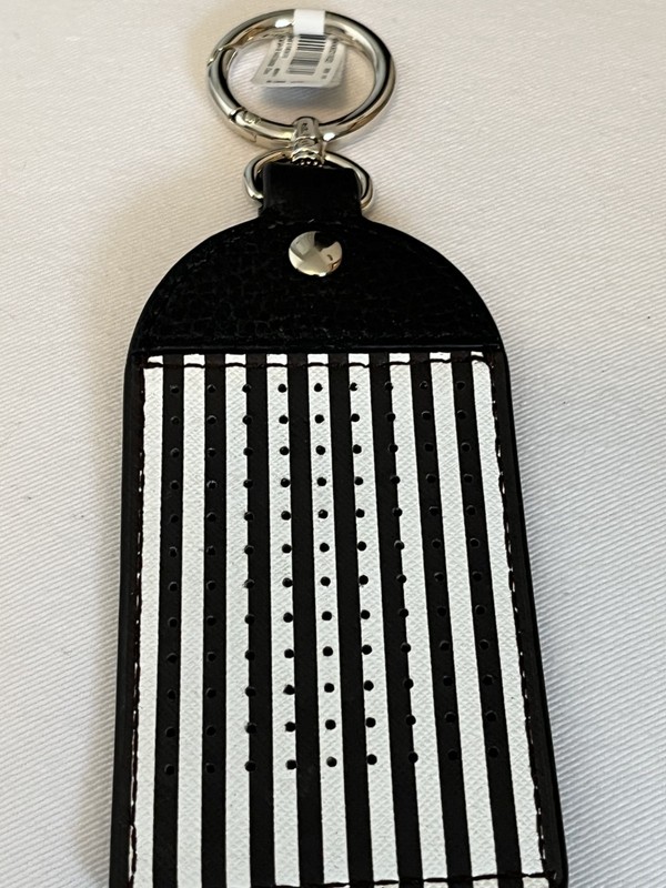 NWT Henri Bendel Influencer Leather Luggage Tag Bag Charm Keychain
