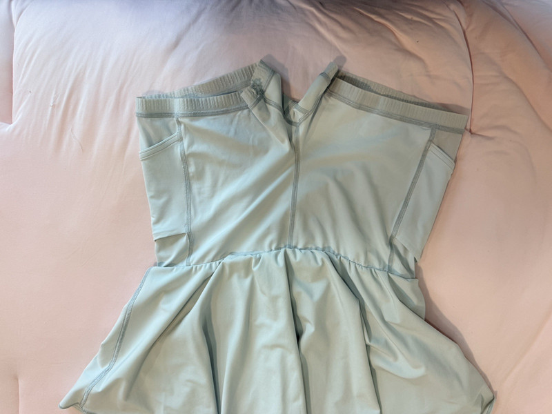 Lululemon Women’s Juniors M Light Blue Athletic Athleisure Skort Short Solid