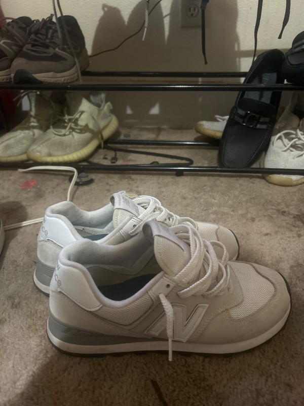 Size 9 - New Balance 574 White gallery